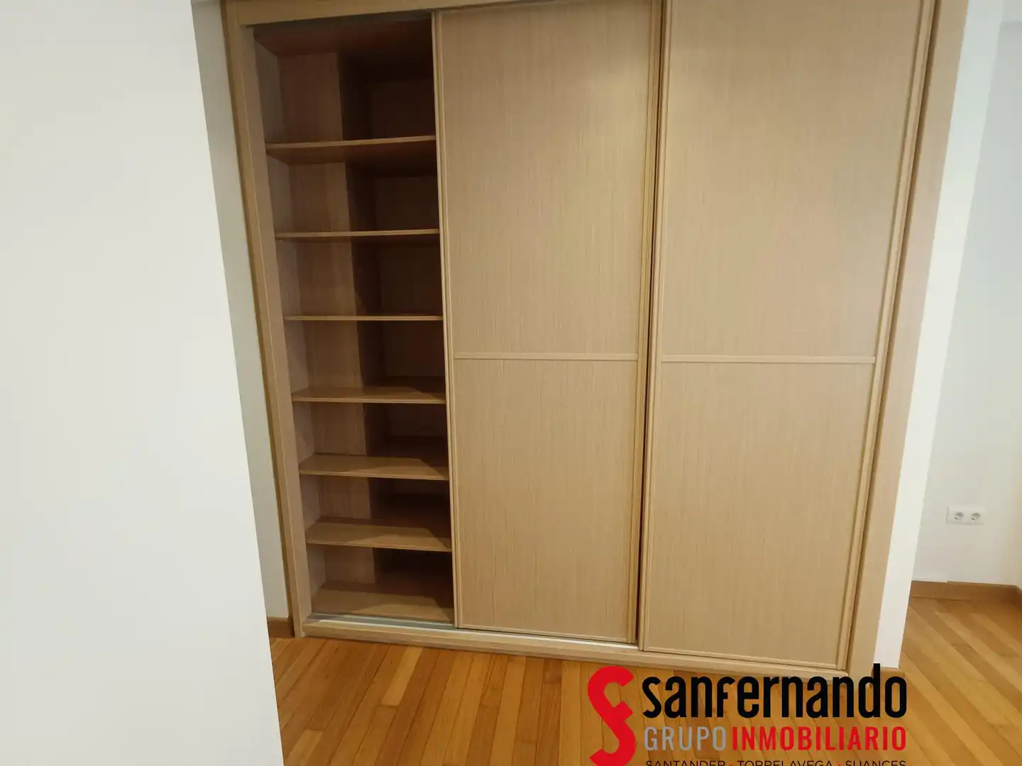 Bedroom of Flat for rent in Piélagos  with Heating and Parquet flooring