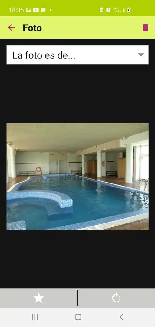 Piscina de Apartamento de alquiler en Rota con Aire acondicionado, Jardín privado y Piscina