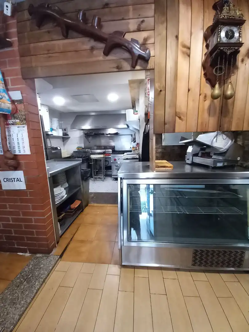 Cocina de Local en venta en Barcelona con Aire acondicionado y Amueblado
