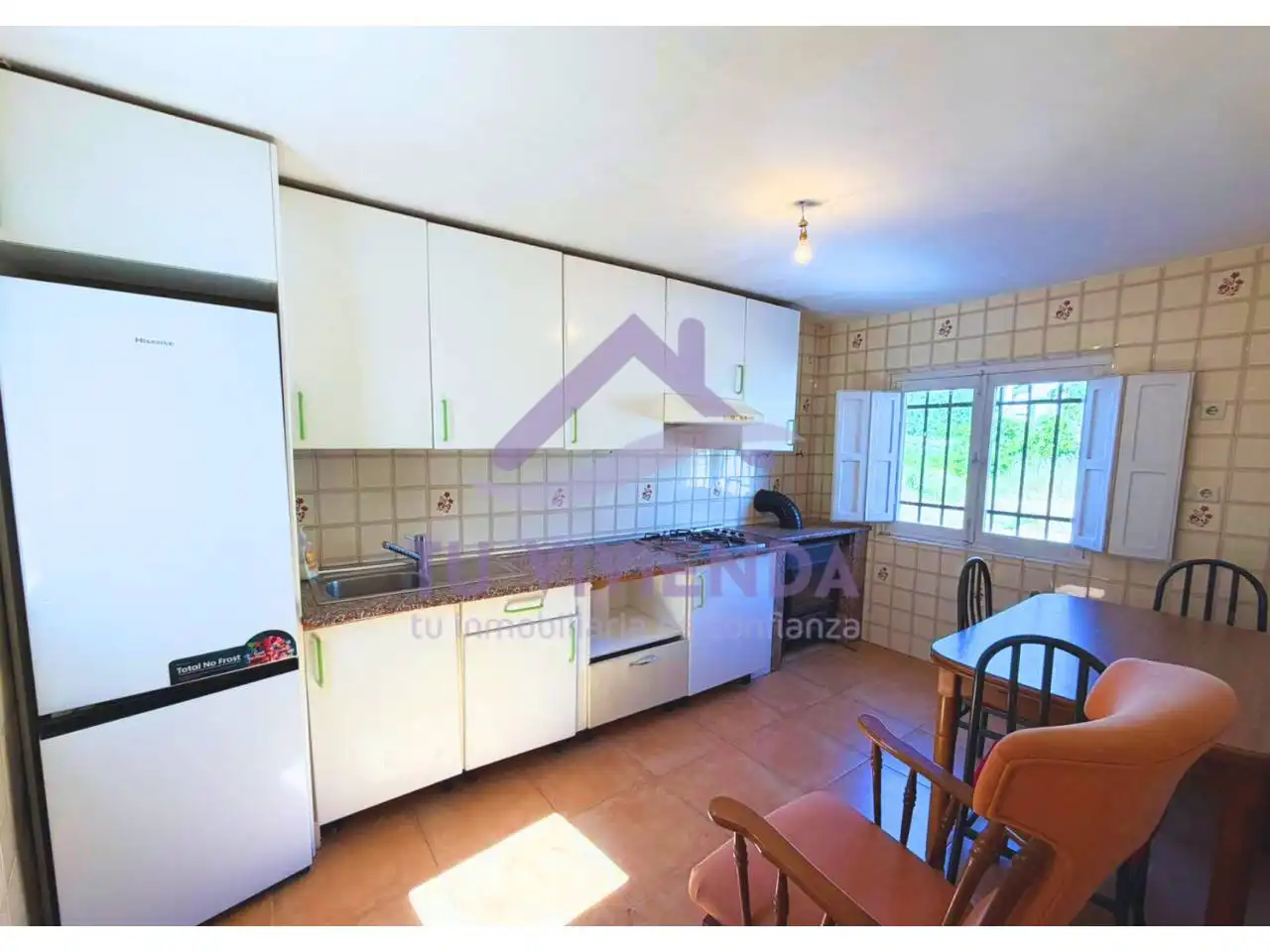 Kitchen of Houses for sale in Poza de la Vega