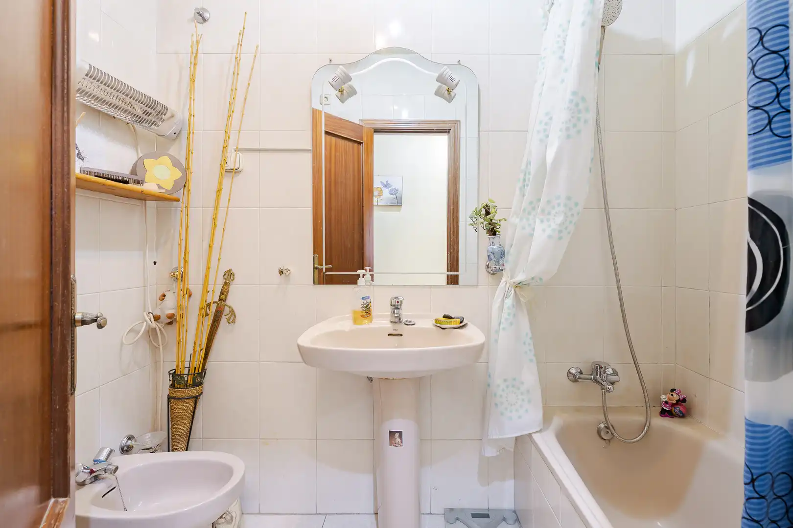 Badezimmer von Wohnung zum Verkauf in Madrid mit Privatgarten, Terrasse und Balkon