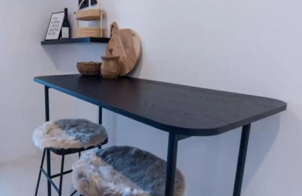 Habitación de Apartamento de alquiler en Estepona con Aire acondicionado, Terraza y Piscina