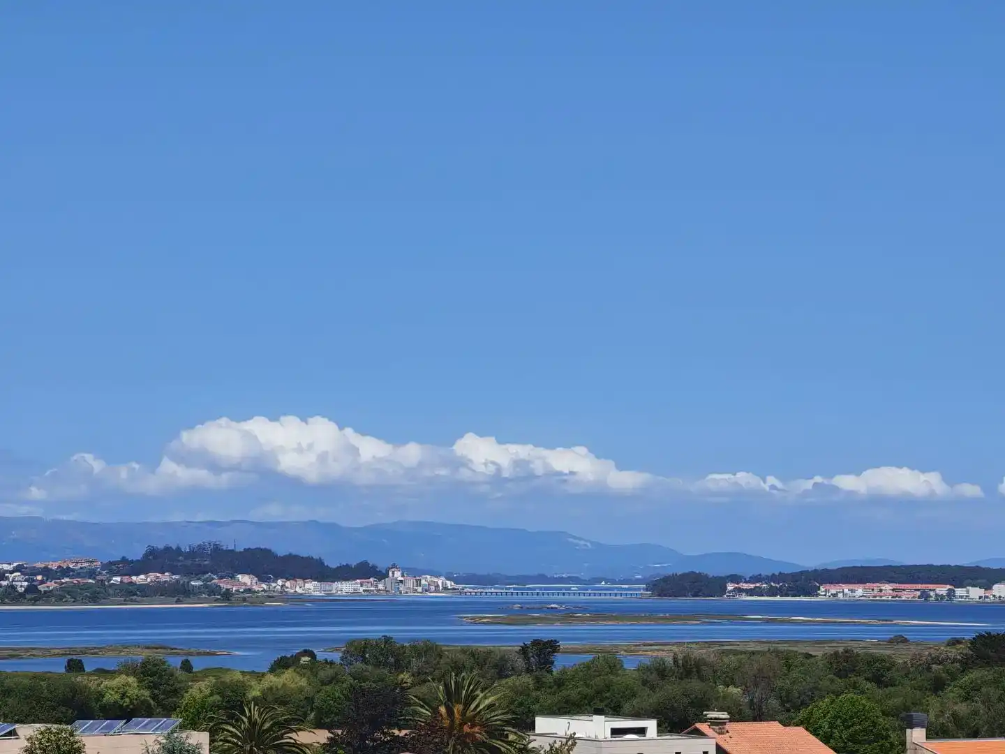 Vista exterior de Casa o chalet en venta en Sanxenxo