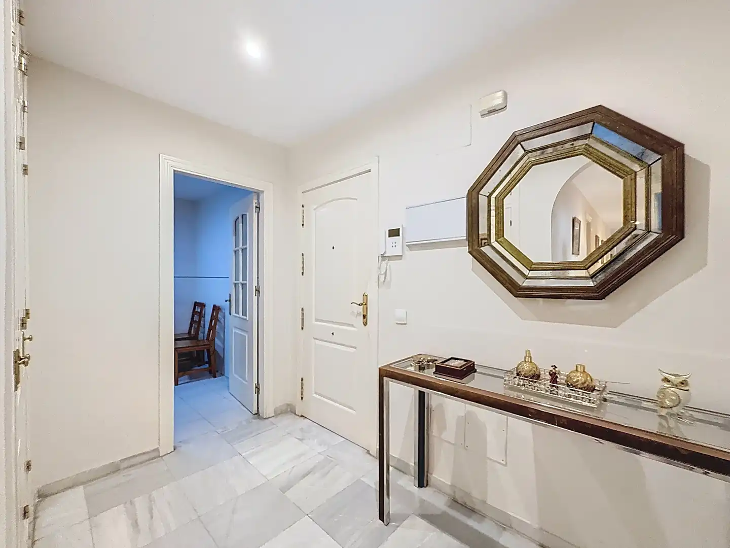 Flat for sale in Málaga  with Air Conditioner, Terrace and Community pool