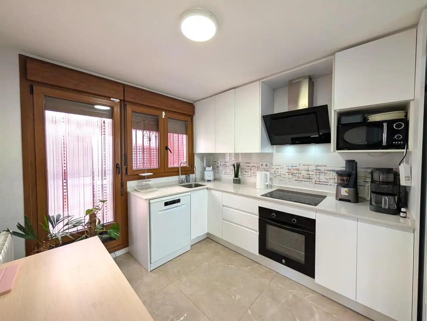 Casa adosada en venta en Calle RIU SEGURA, Castalla
