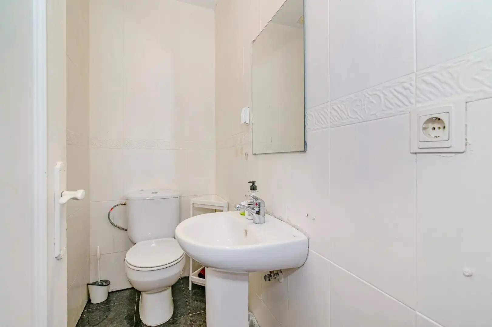 Baño de Piso en venta en Granada con Amueblado