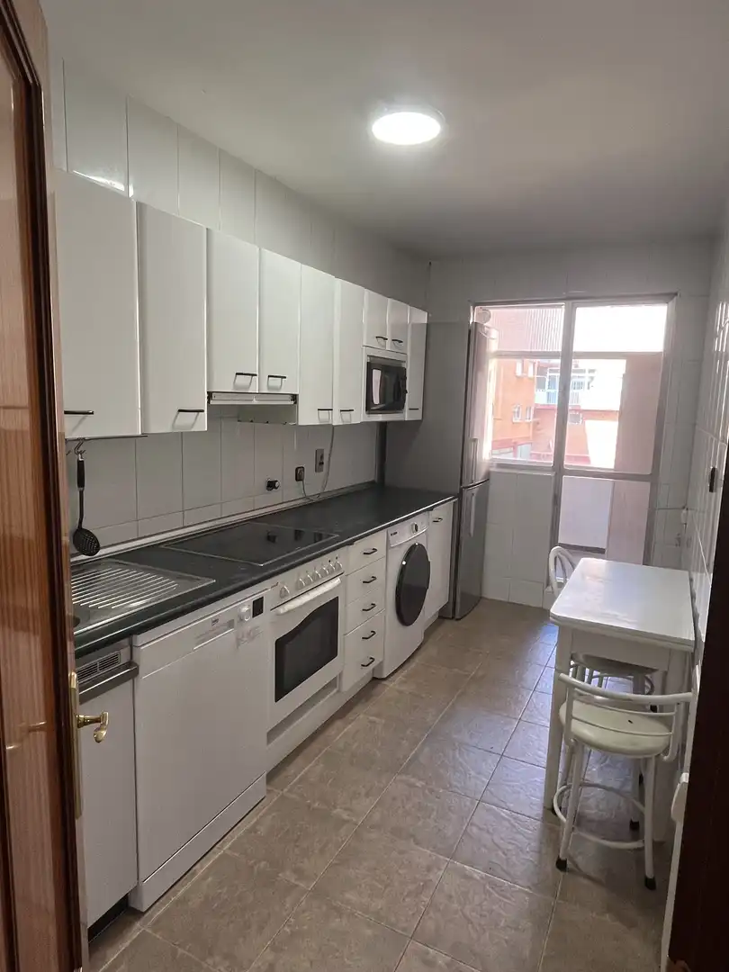 Cuina de Pis en venda en Soria Capital  amb Parquet, Terrassa i Moblat