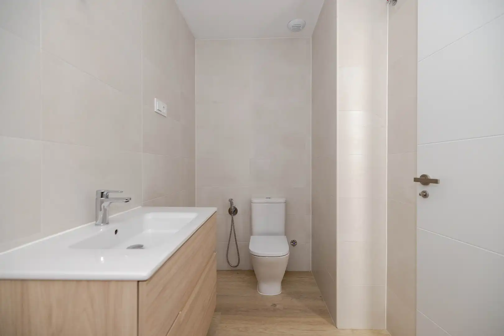 Bathroom of Attic for sale in Málaga  with Air Conditioner, Heating and Terrace