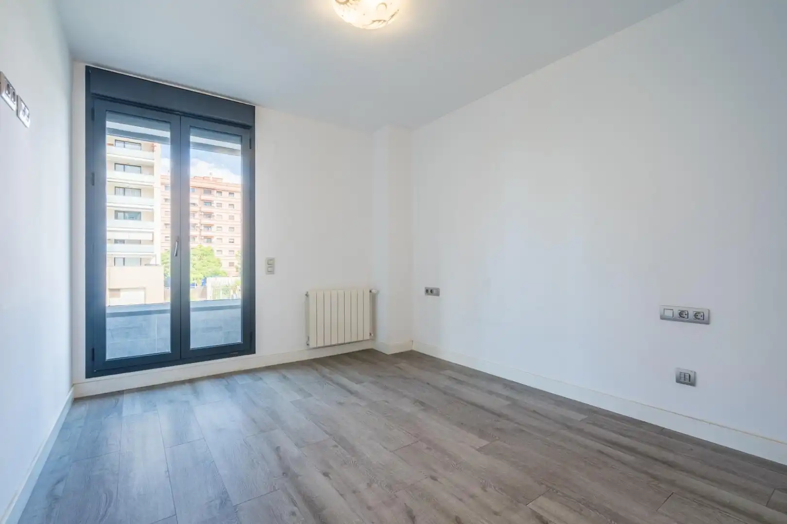 Habitación de Piso en venta en Valencia con Aire acondicionado, Calefacción y Jardín privado