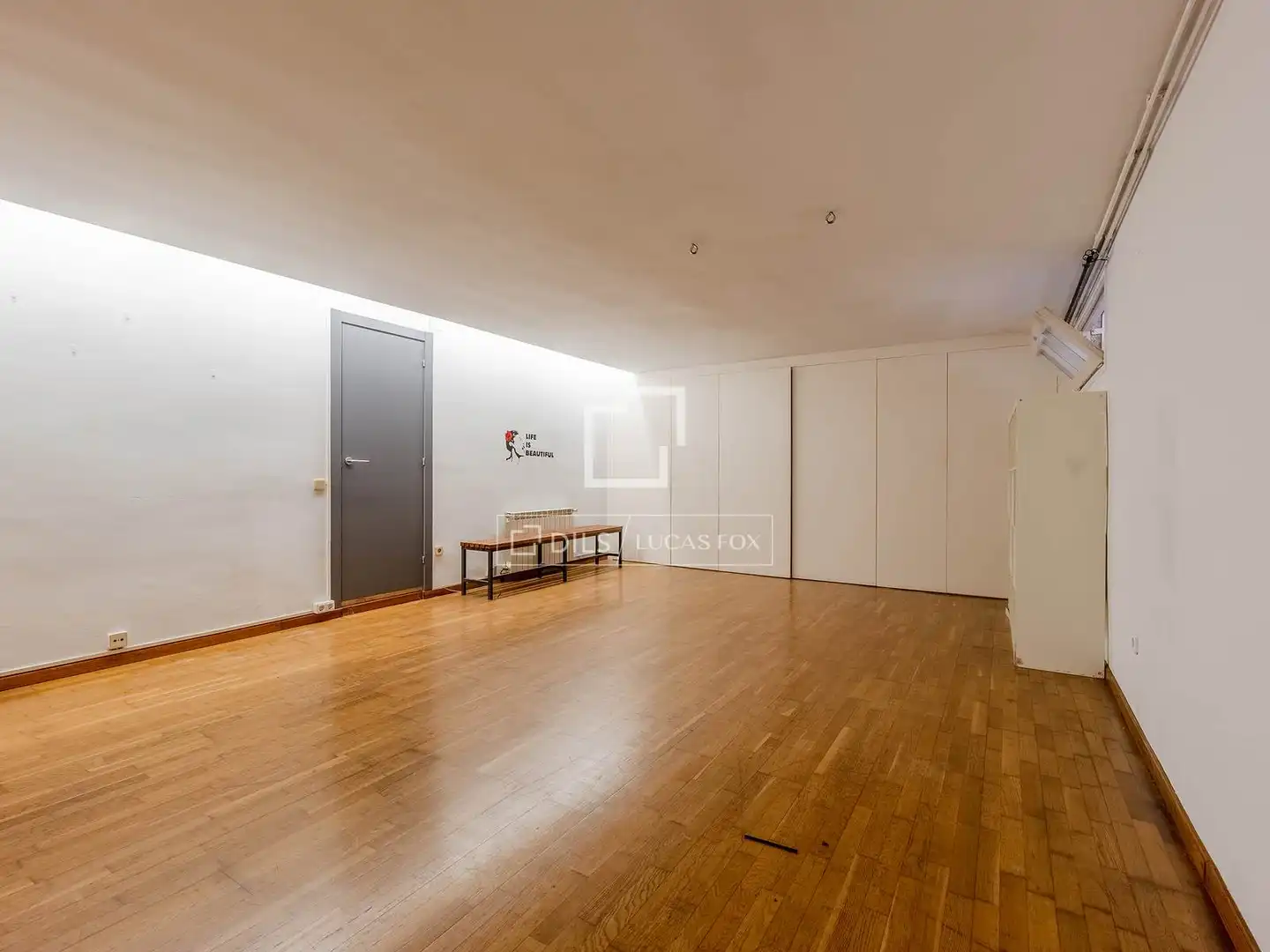 Casa o xalet en venda en Esplugues de Llobregat amb Aire condicionat, Calefacció i Terrassa