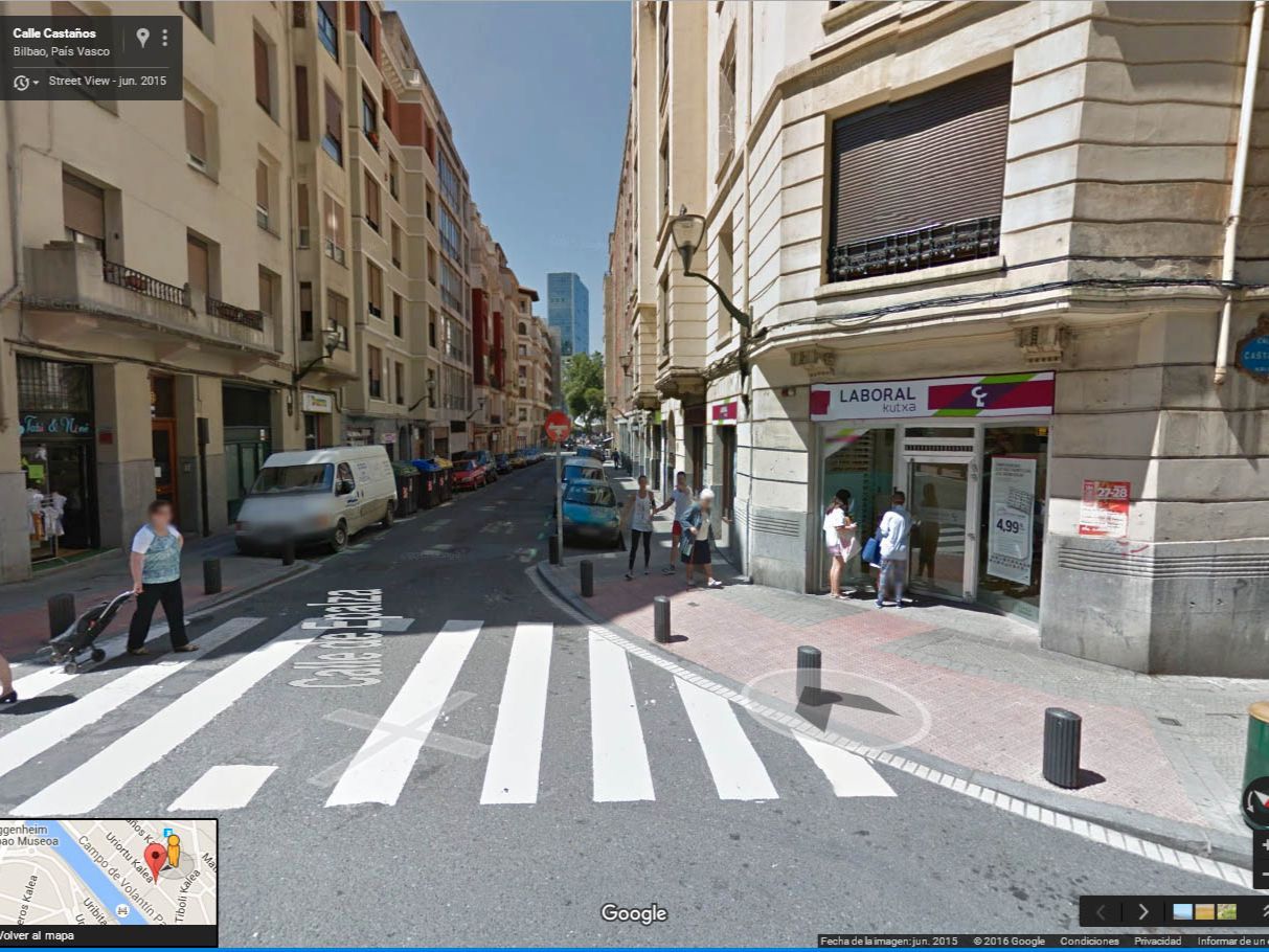 Vista exterior de Garaje de alquiler en Bilbao 