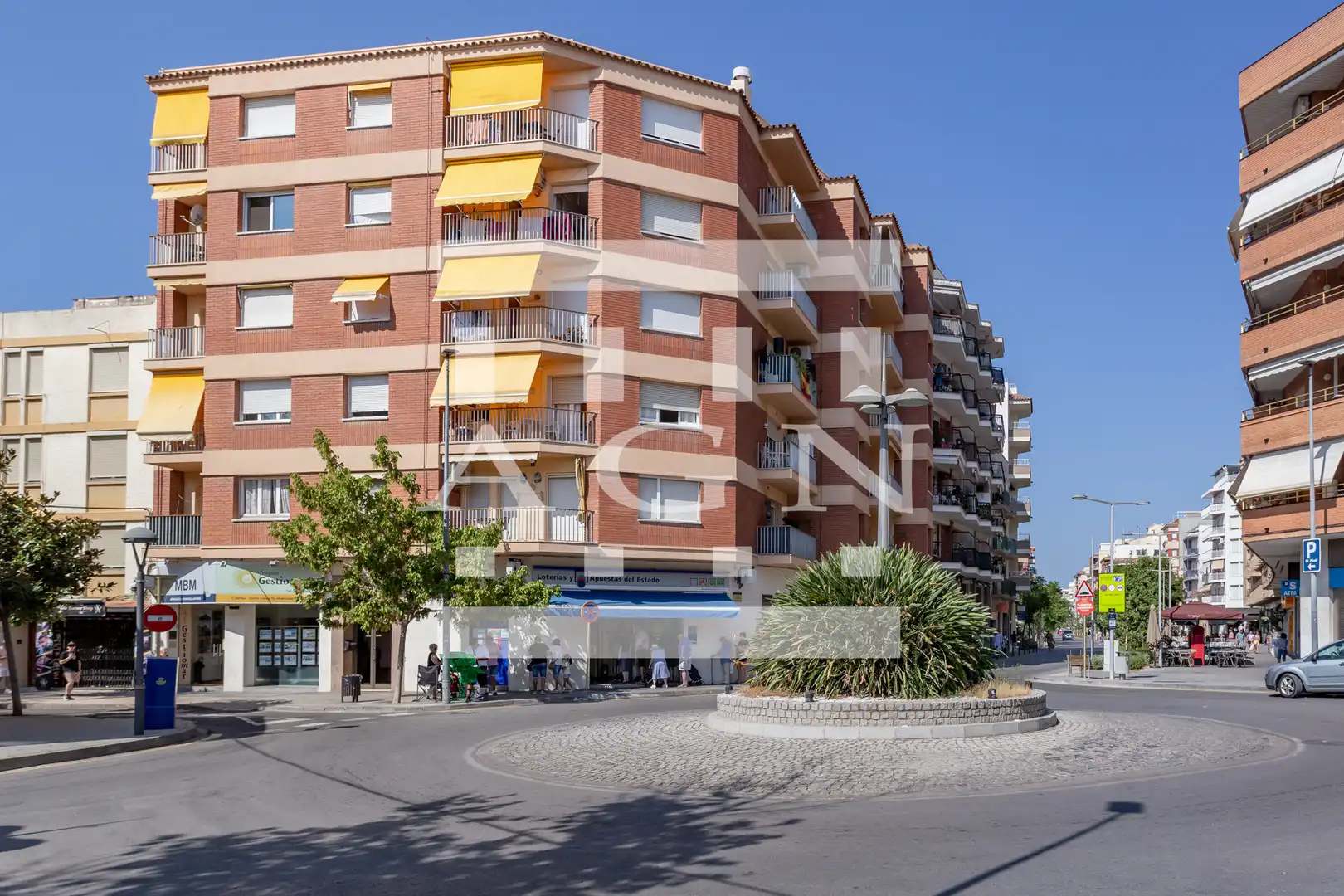 Vista exterior de Piso en venta en Cambrils con Aire acondicionado, Calefacción y Parquet