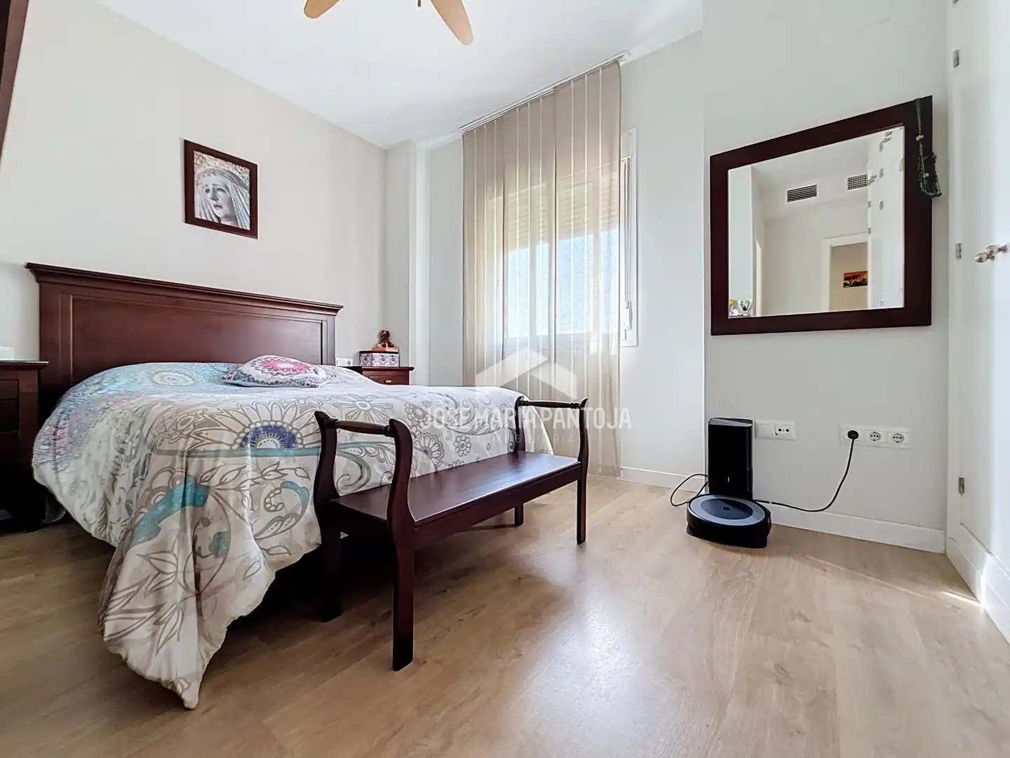 Bedroom of Flat for sale in Jerez de la Frontera  with Air Conditioner, Private garden and Parquet flooring