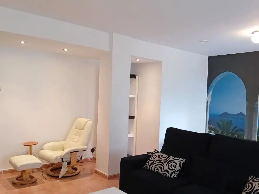 Flat for rent in Calle Miguel Villanueva, Gran Via