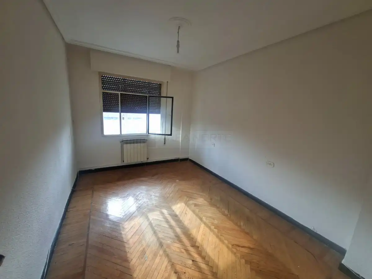 Bedroom of Flat for sale in Vitoria - Gasteiz  with Heating, Parquet flooring and Terrace