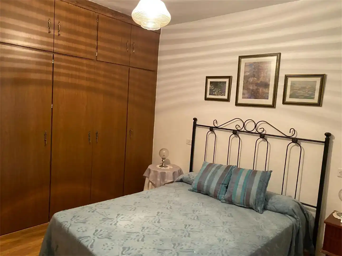 Dormitori de Casa adosada en venda en Abrucena amb Parquet i Moblat