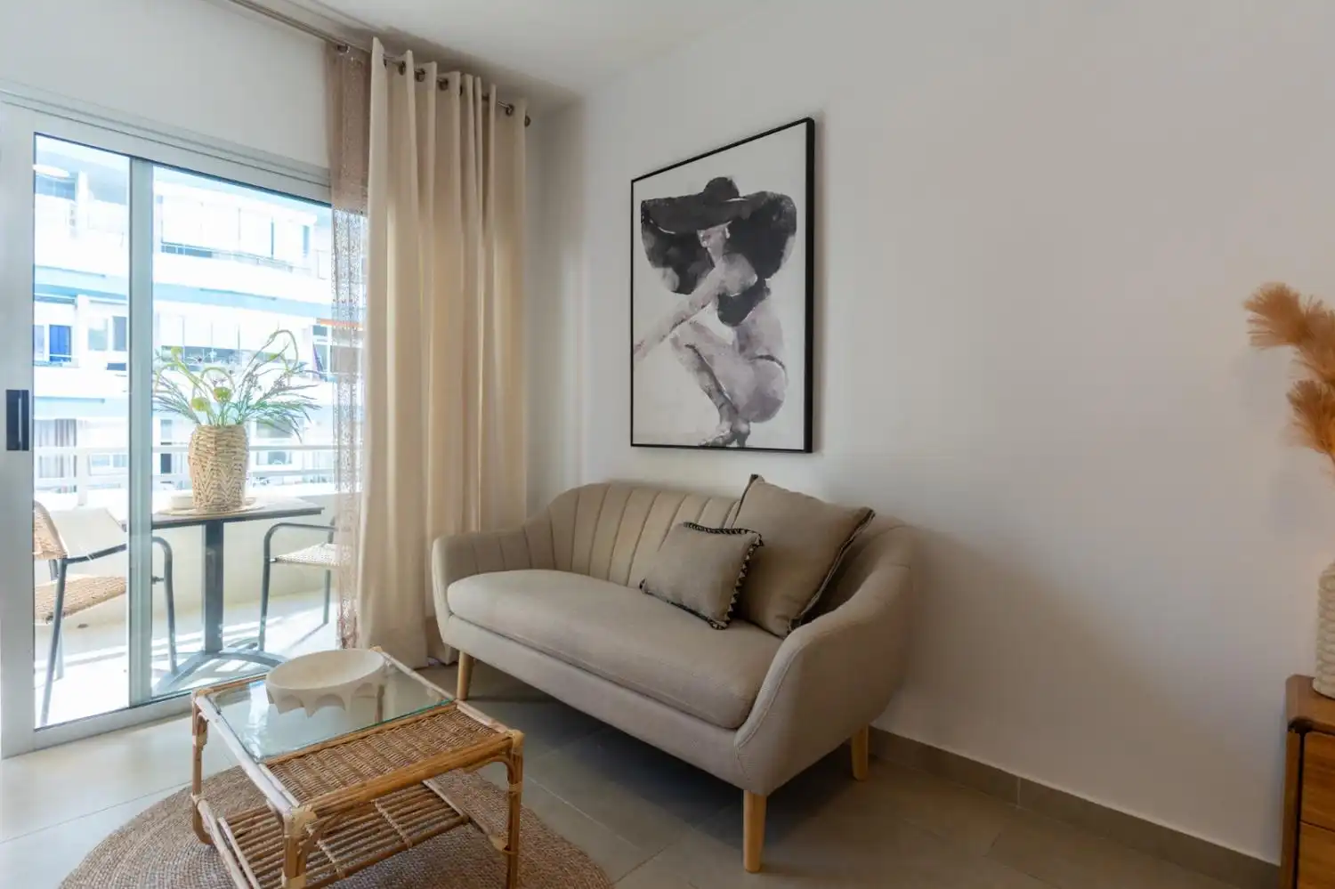 Sala de estar de Estudio de alquiler en Puerto de la Cruz con Terraza y Balcón