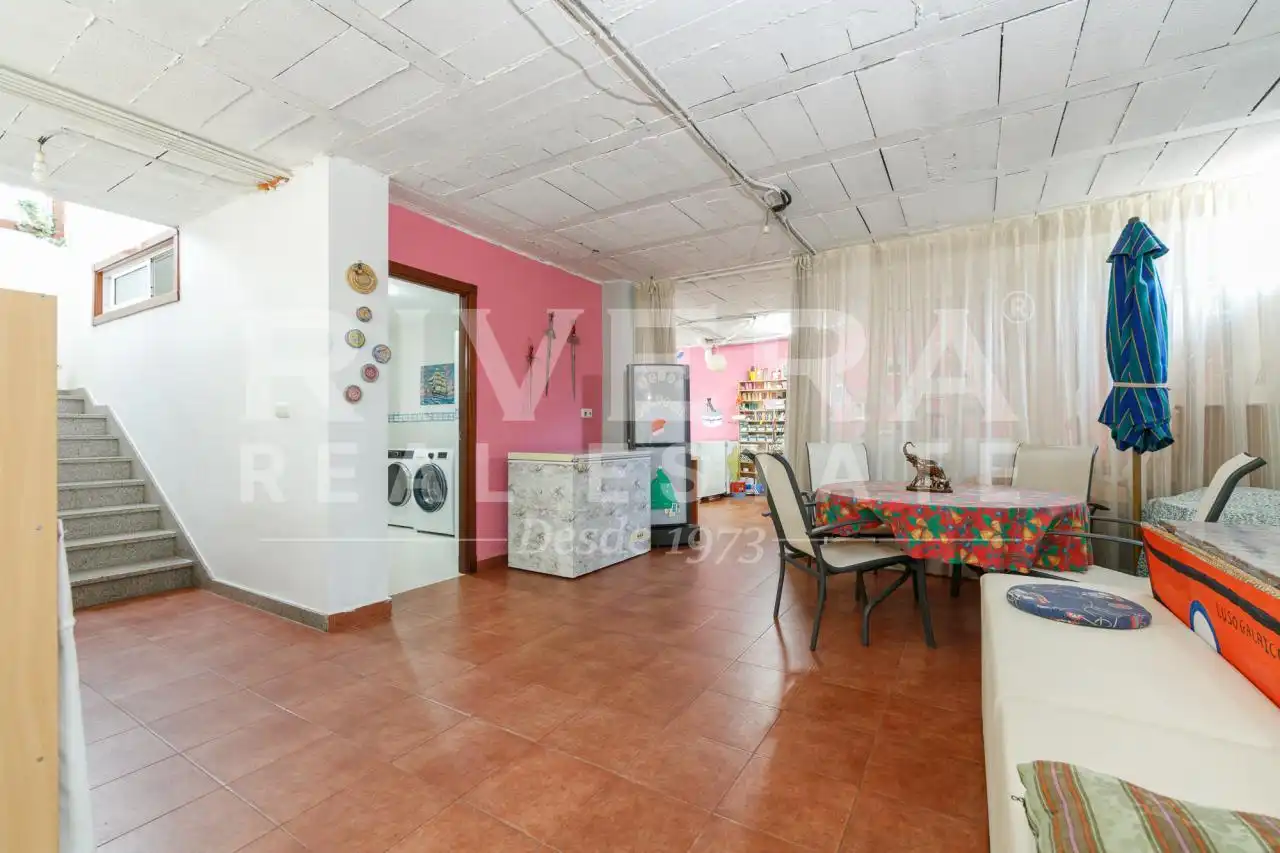 Cocina de Casa o chalet en venta en Vigo  con Calefacción, Jardín privado y Parquet