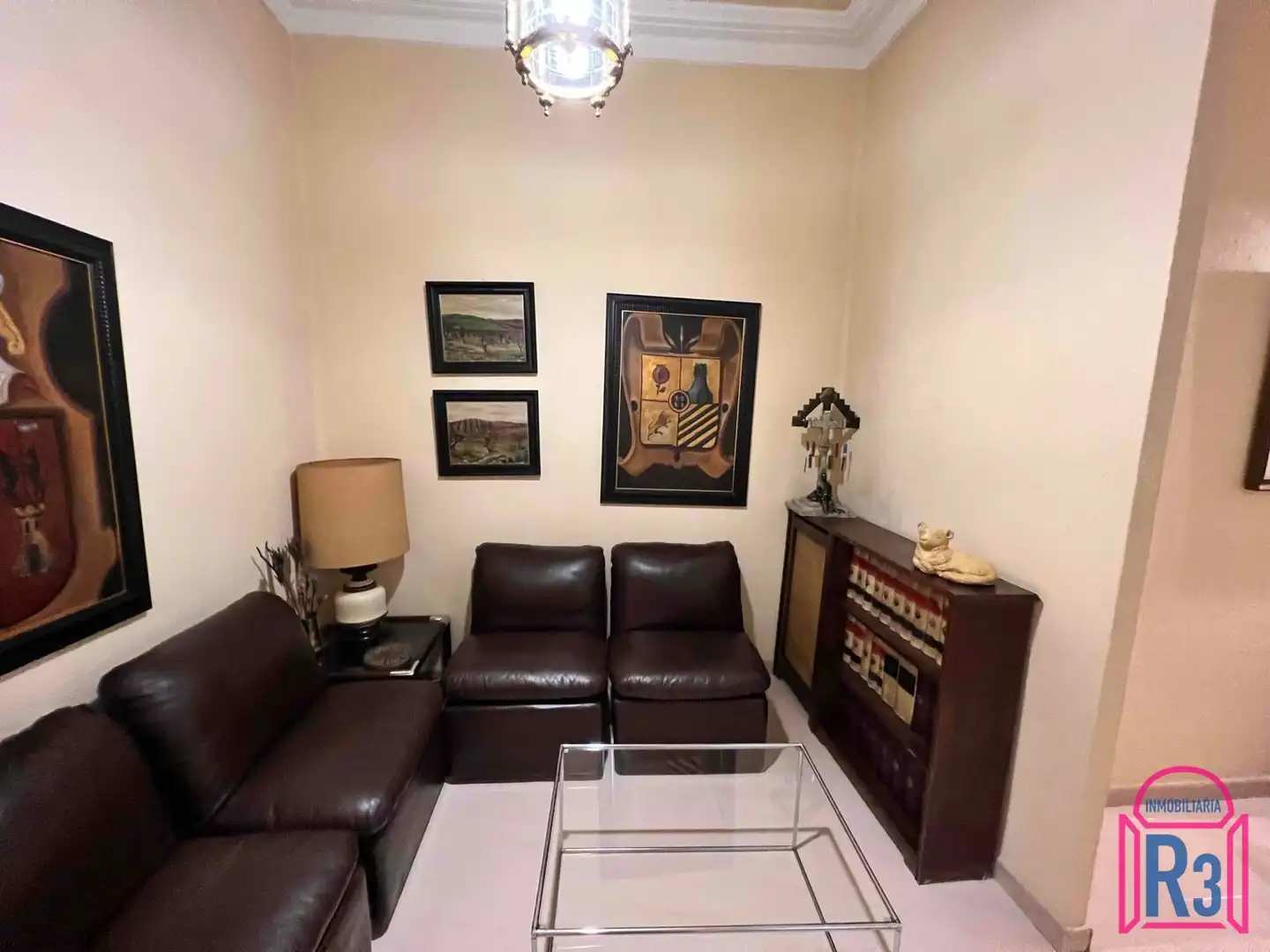 Sala de estar de Piso en venta en León Capital  con Calefacción y Trastero