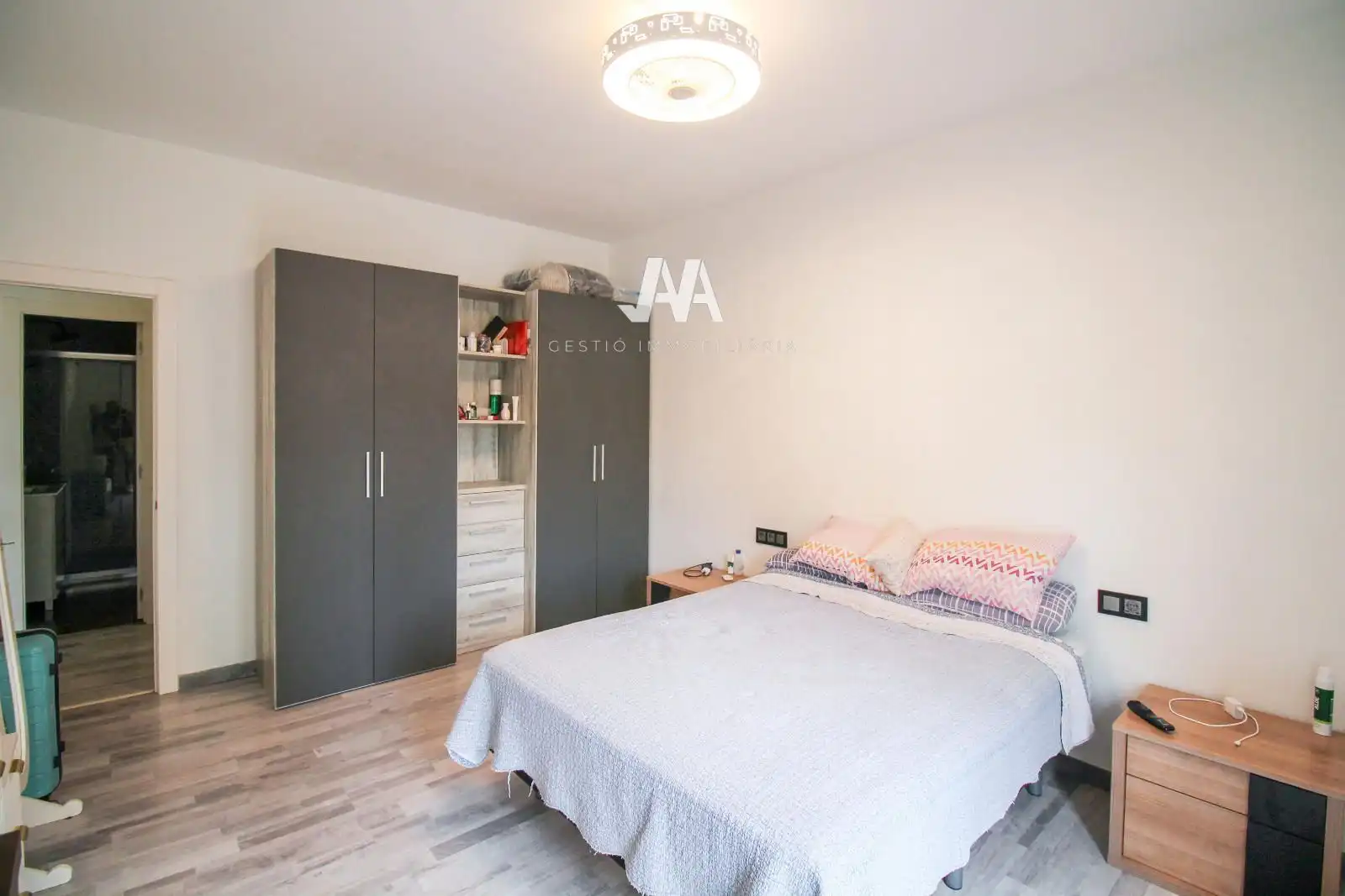Piso con terraza en venta en El Poble Sec, imagen 16