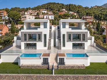 Neubau-Villa mit Balkon zum Verkauf in Torrent Ballester