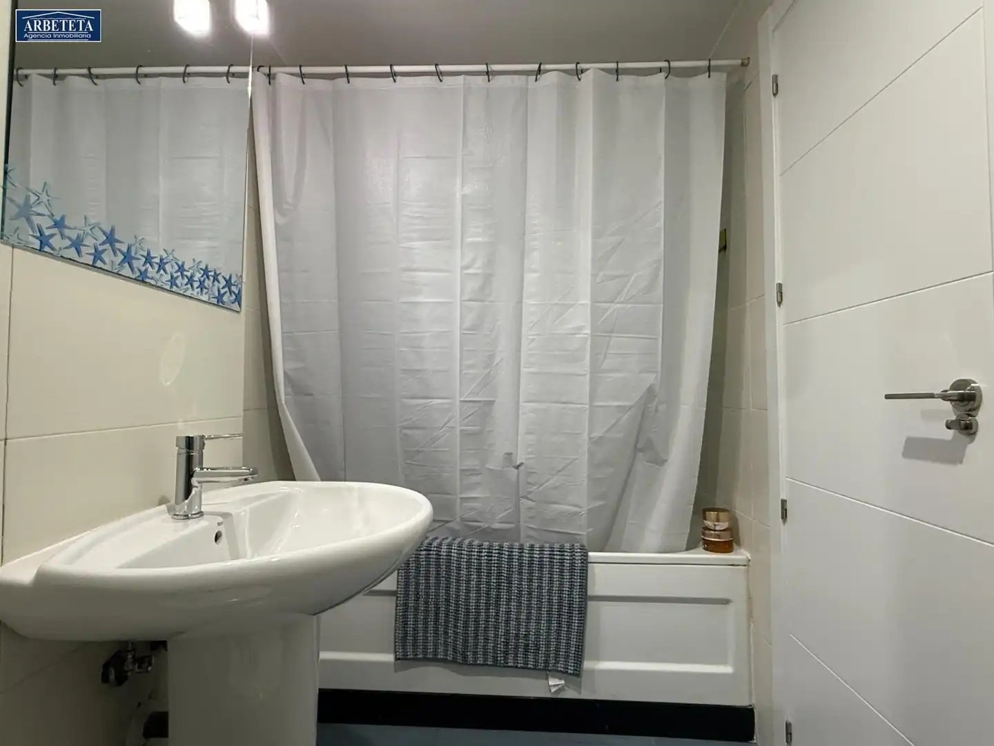 Baño de Casa o chalet en venta en Guadalajara con Calefacción, Terraza y Piscina