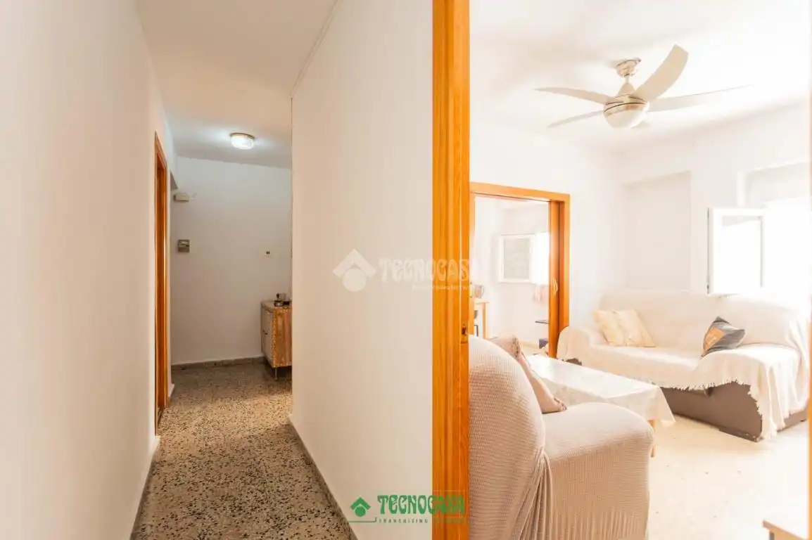 Habitación de Piso en venta en Almería