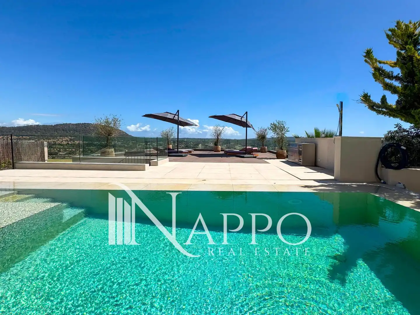Swimming pool of Houses for sale in Calvià  with Air Conditioner, Heating and Terrace