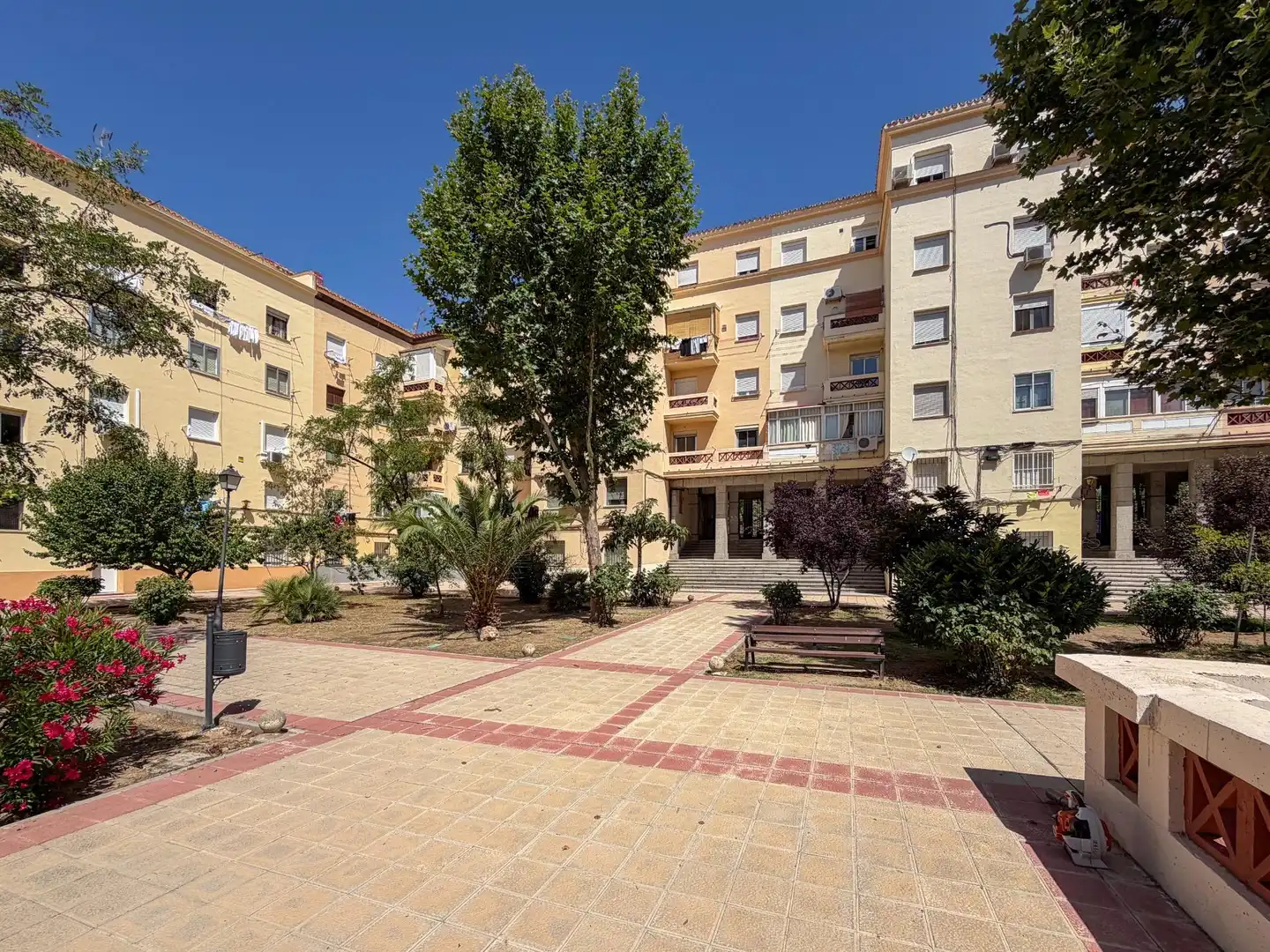 Exterior view of Flat for sale in Madrid