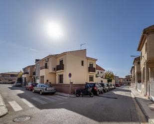 Vista exterior de Casa o xalet en venda en Maracena amb Aire condicionat i Terrassa