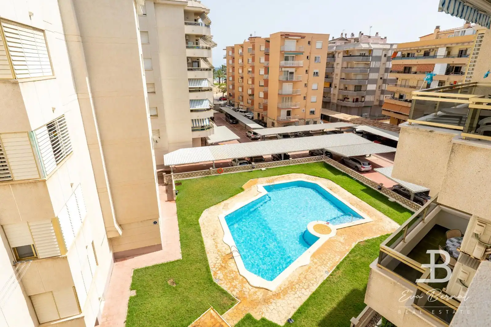 Schwimmbecken von Wohnung zum Verkauf in Vila-seca mit Klimaanlage, Heizung und Privatgarten