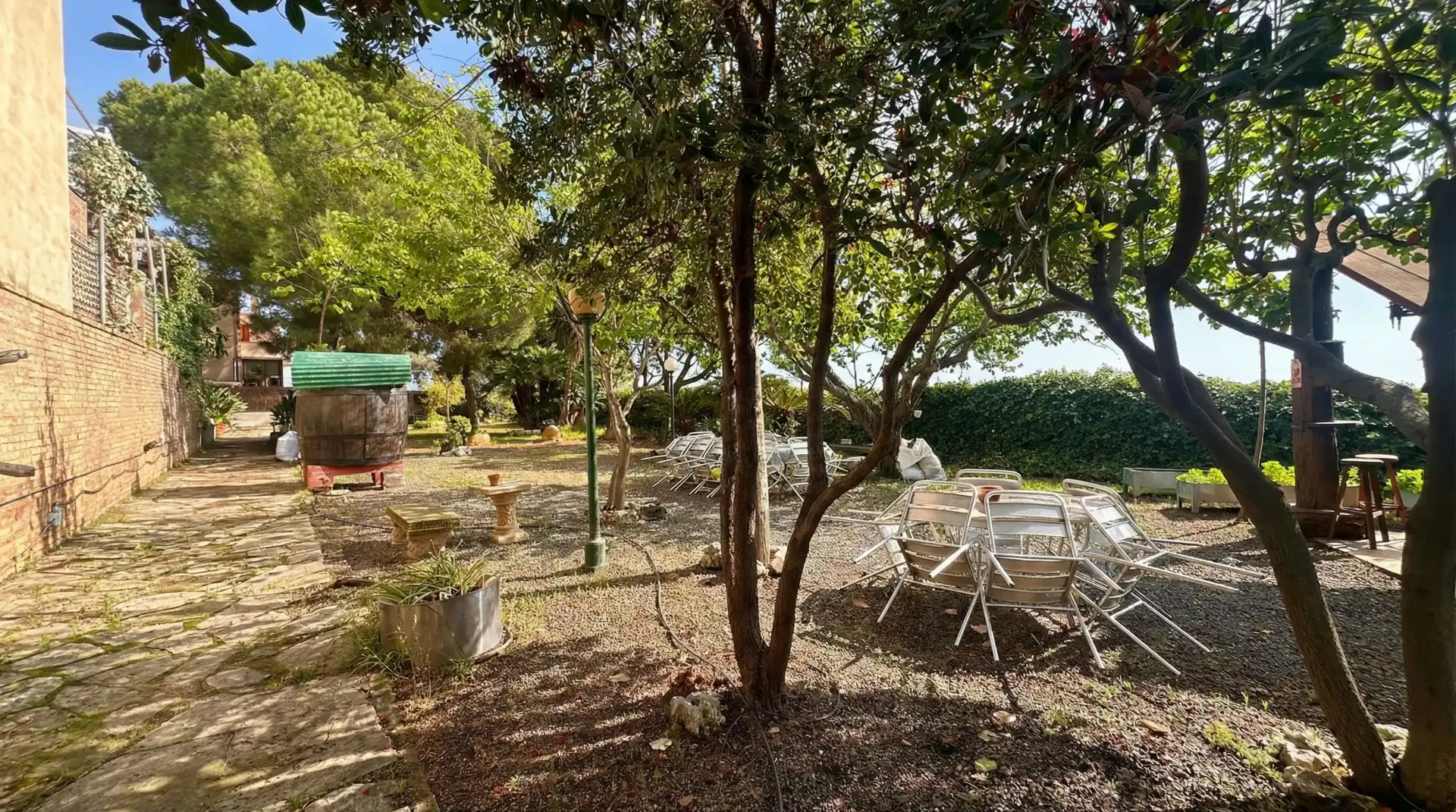 Jardí de Finca rústica en venda en Almoster amb Jardí privat, Terrassa i Piscina