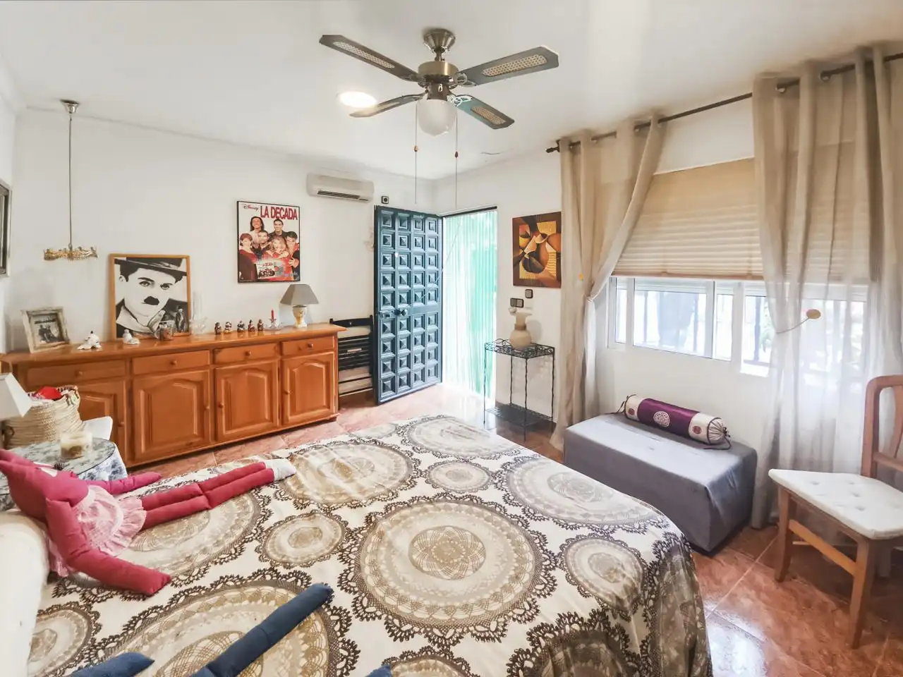 Habitación de Casa o chalet en venta en Barajas de Melo con Aire acondicionado, Calefacción y Jardín privado