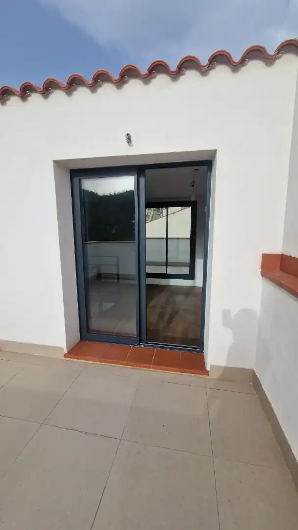 Terrassa de Casa adosada en venda en Torrelles de Llobregat amb Aire condicionat, Calefacció i Jardí privat