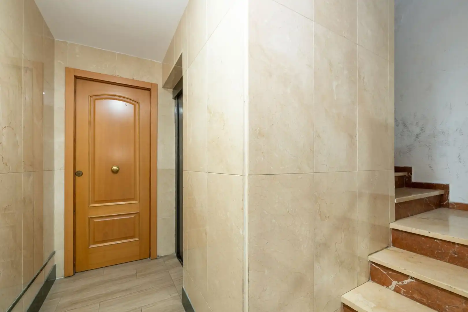 Flat for rent in N/A, 1, Camino de Ronda