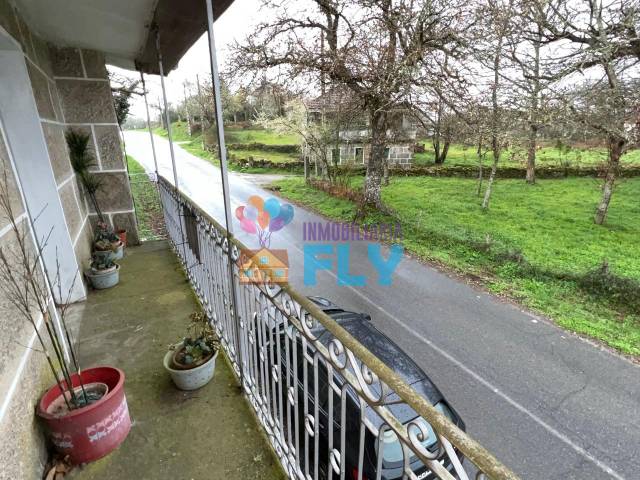 Casa-chalet en Venta en Baños de Molgas