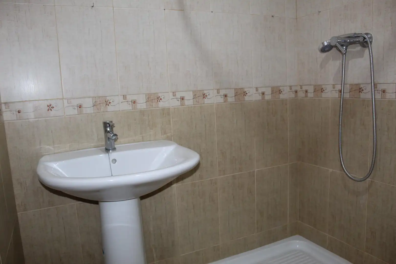 Baño de Piso en venta en Onda con Aire acondicionado y Balcón