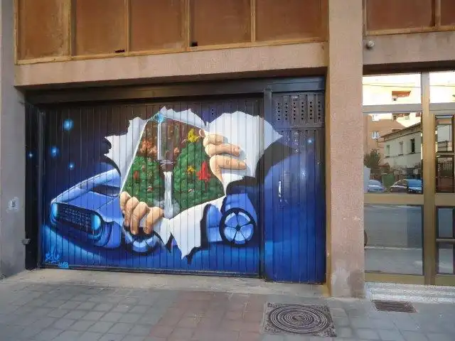 Garaje de alquiler en Carrer Ermengol VI, 8, Joc de la Bola - Camps d'Esports