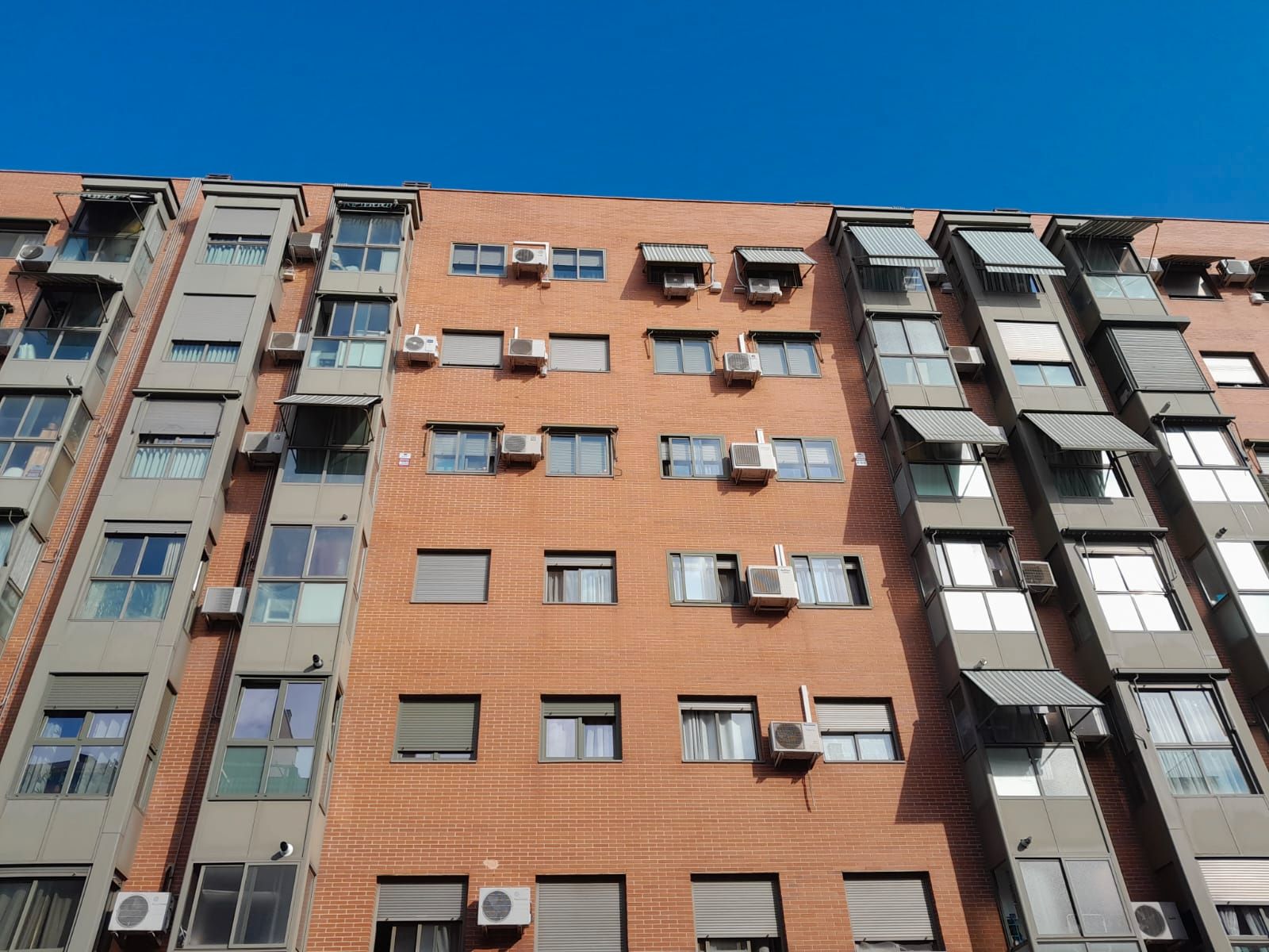 Exterior view of Flat for sale in  Madrid Capital  with Air Conditioner, Heating and Parquet flooring