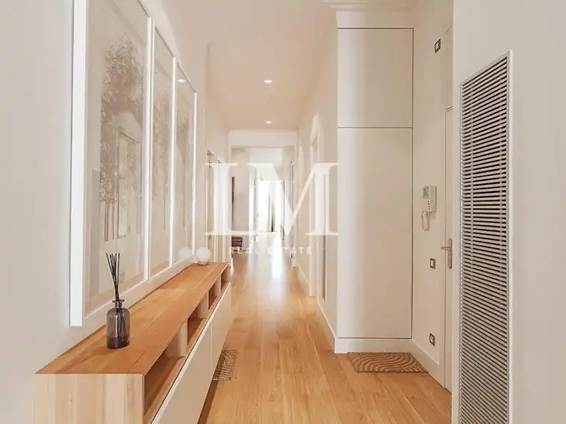 Apartament amb terrassa de lloguer a CORTS CATALANES, imagen 16