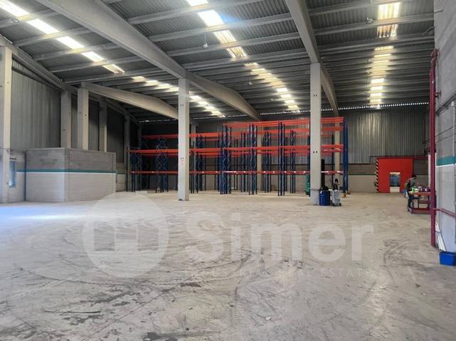 Nave industrial en Alquiler en Antoni Gaudí en Zona Industrial