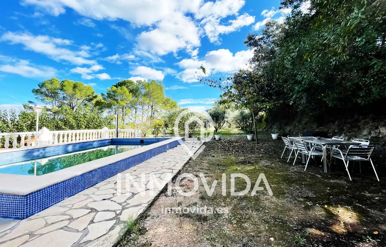 Villa con piscina in vendita a Plaça Numero 46, imagen 6