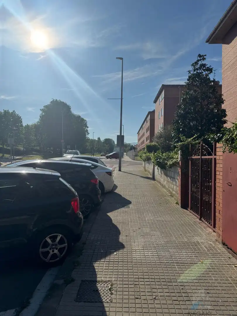 Aparcament de Pis en venda en Montornès del Vallès