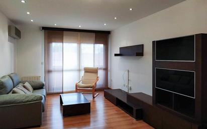 Living room of Flat for sale in Tudela  with Air Conditioner, Heating and Storage room