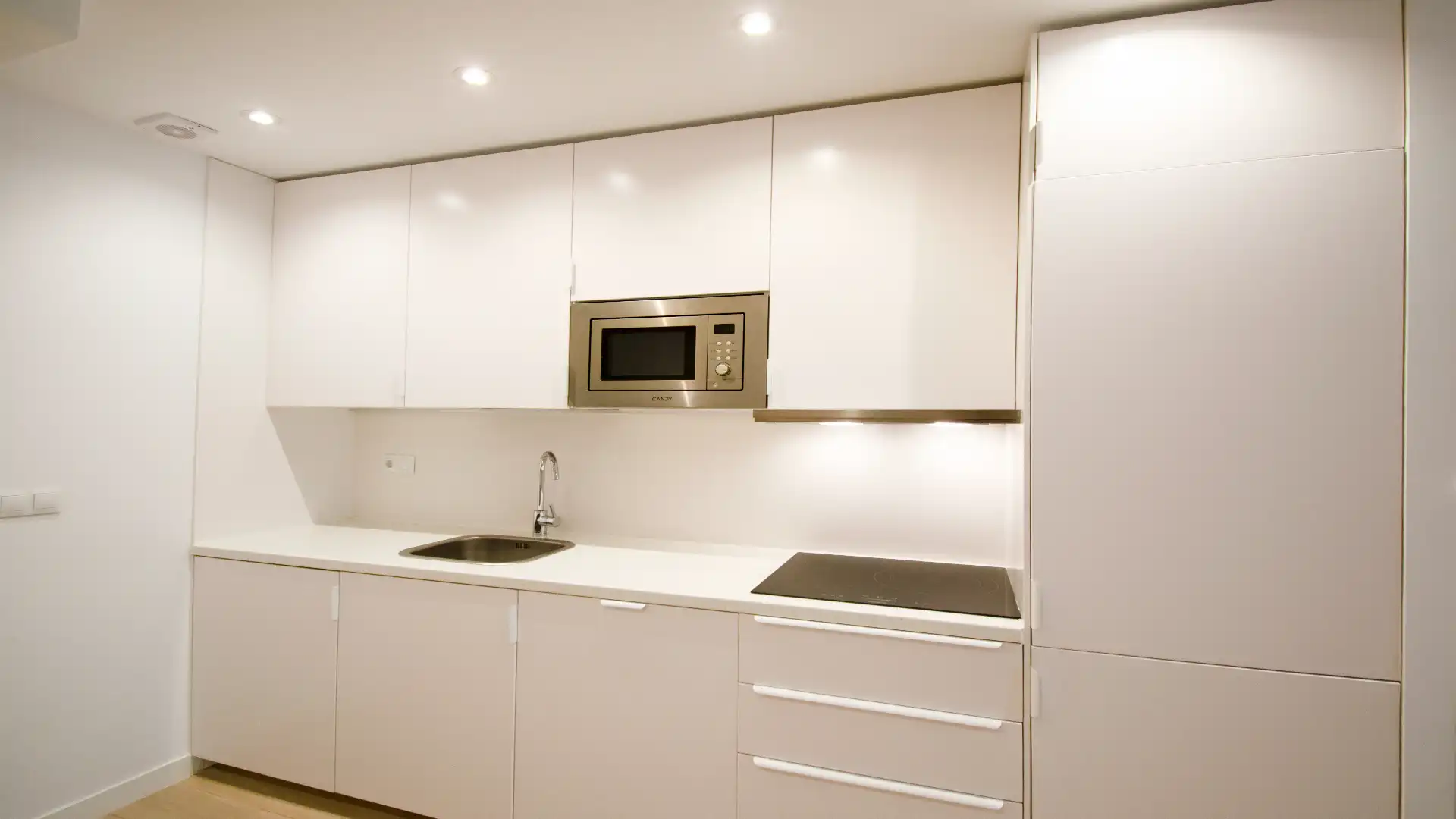 Kitchen of Flat for rent in Madrid  with Heating, Furnished and Oven