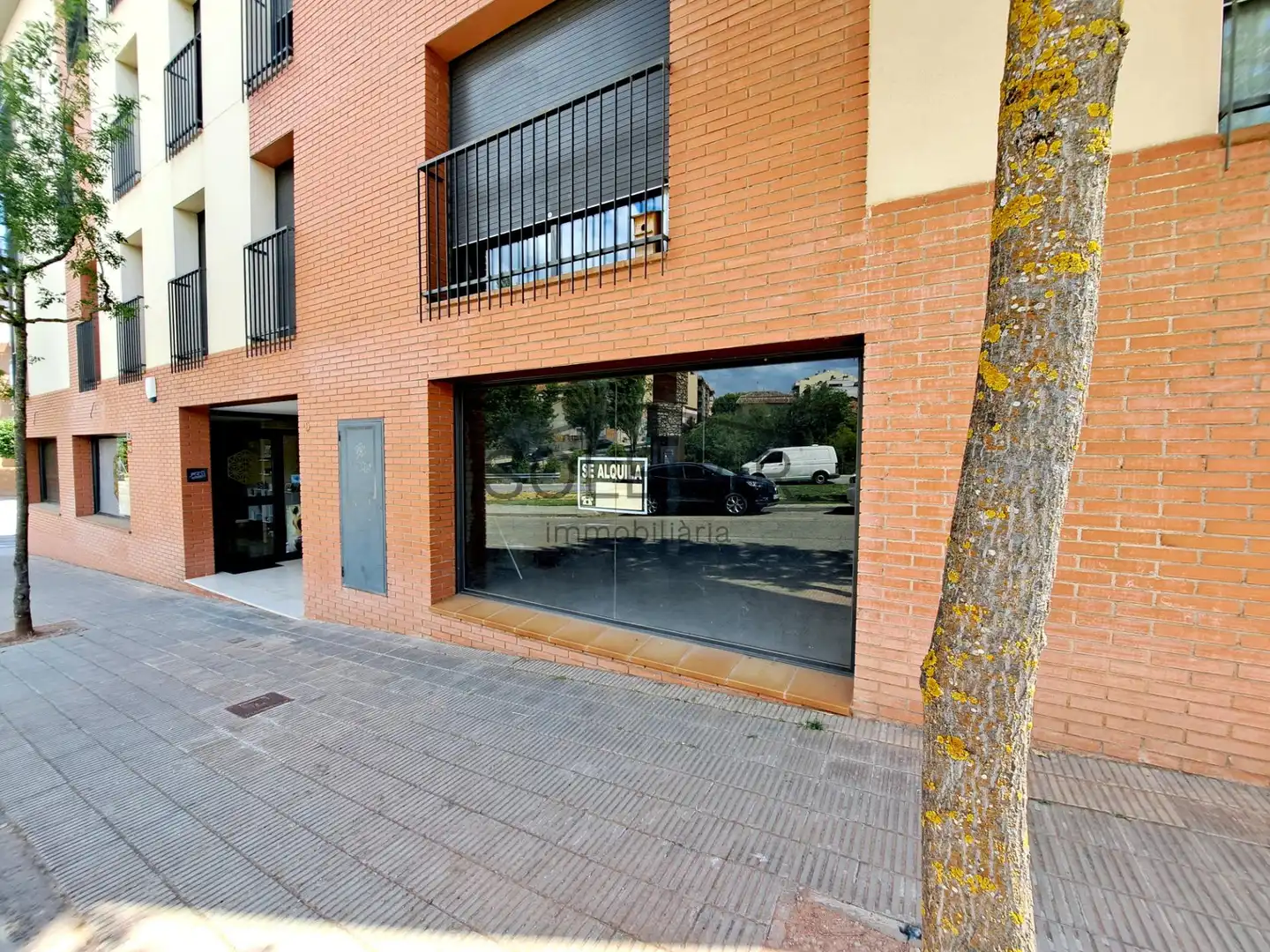 Gewerbefläche zur Miete in Carrer ACADÈMIA GENERAL BÀSICA, imagen 14