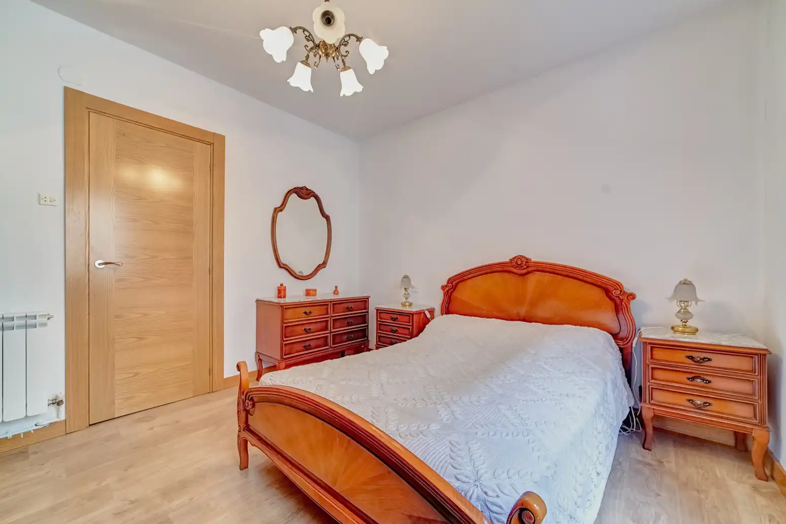 Habitación de Piso en venta en Burlada / Burlata con Calefacción, Parquet y Balcón