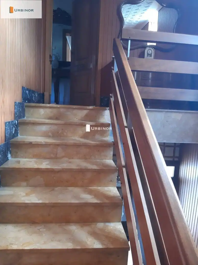 Casa rústica amb terrassa en venda a Amoeiro, imagen 16