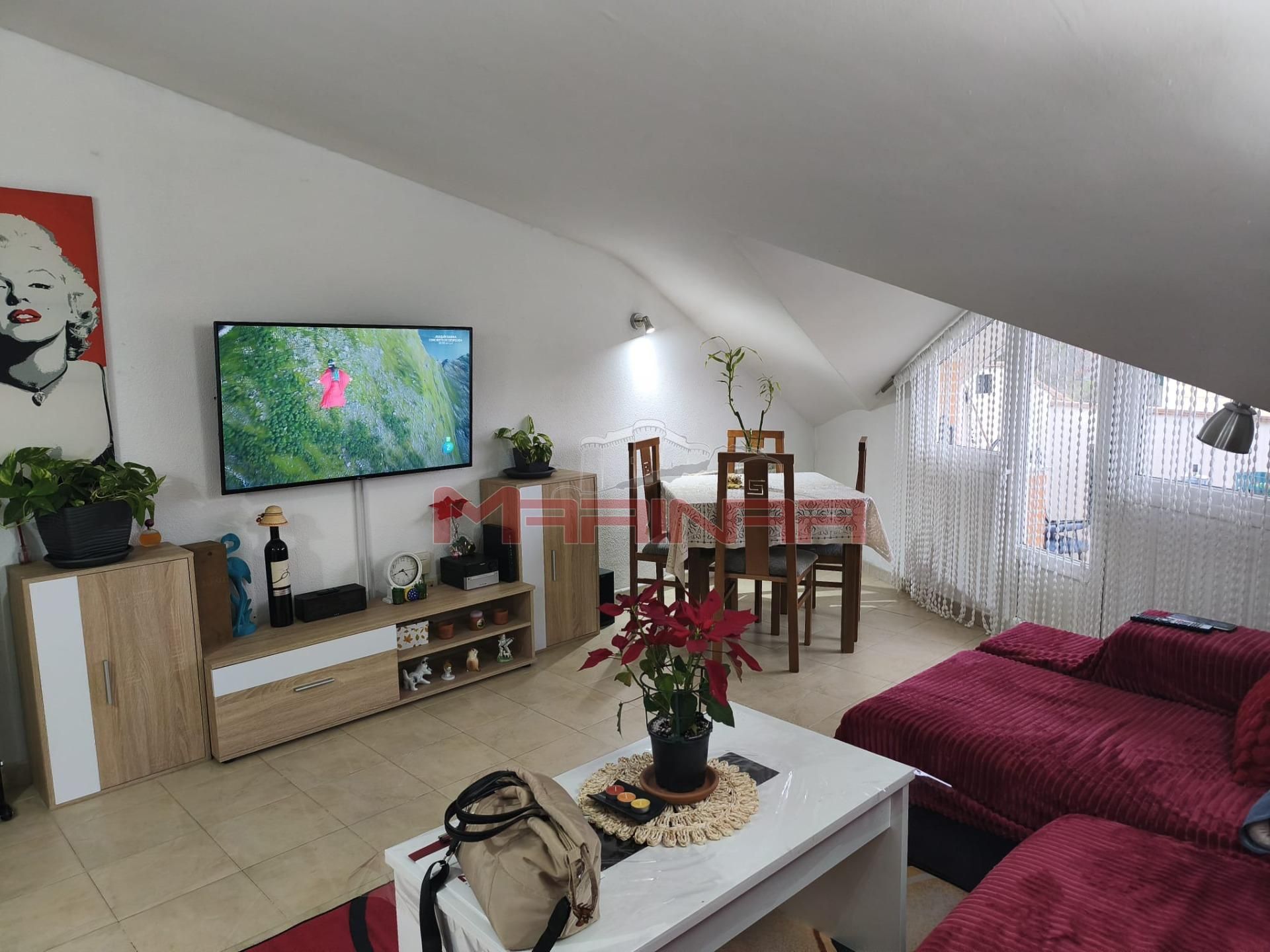 Sala d'estar de Àtic en venda en Borox amb Calefacció i Traster