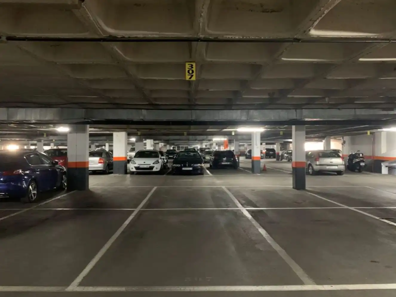 Einzelparkplatz zur Miete in C/ Florencia 3